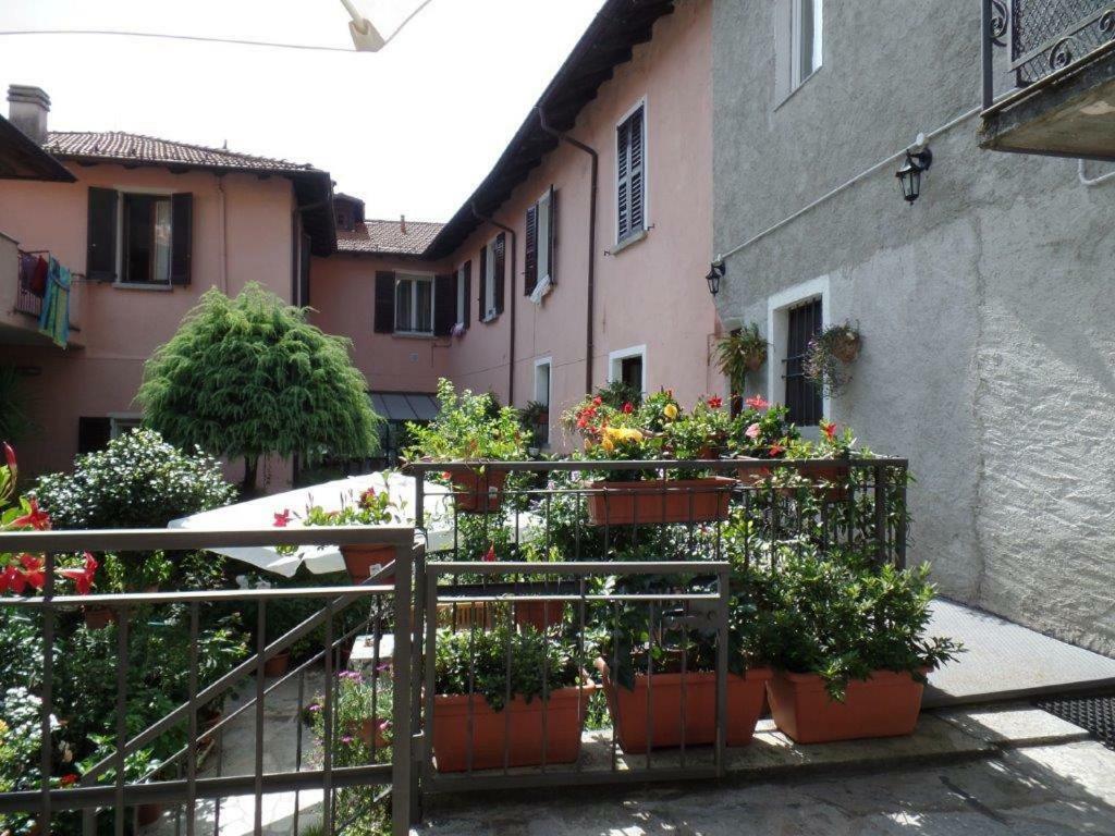 B&B Zia Lina Dongo Zewnętrze zdjęcie