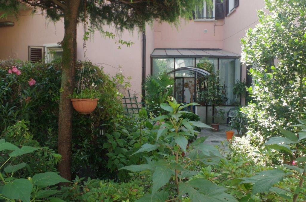 B&B Zia Lina Dongo Zewnętrze zdjęcie